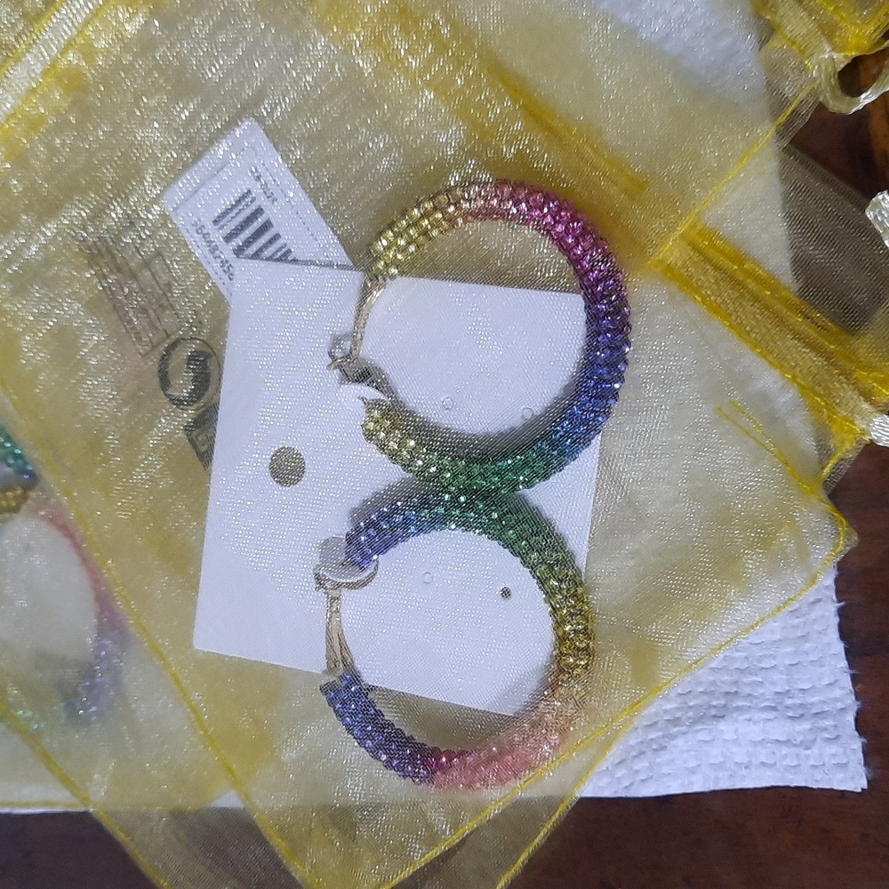 2 PrRainbow Hoops - Picture 5 of 7